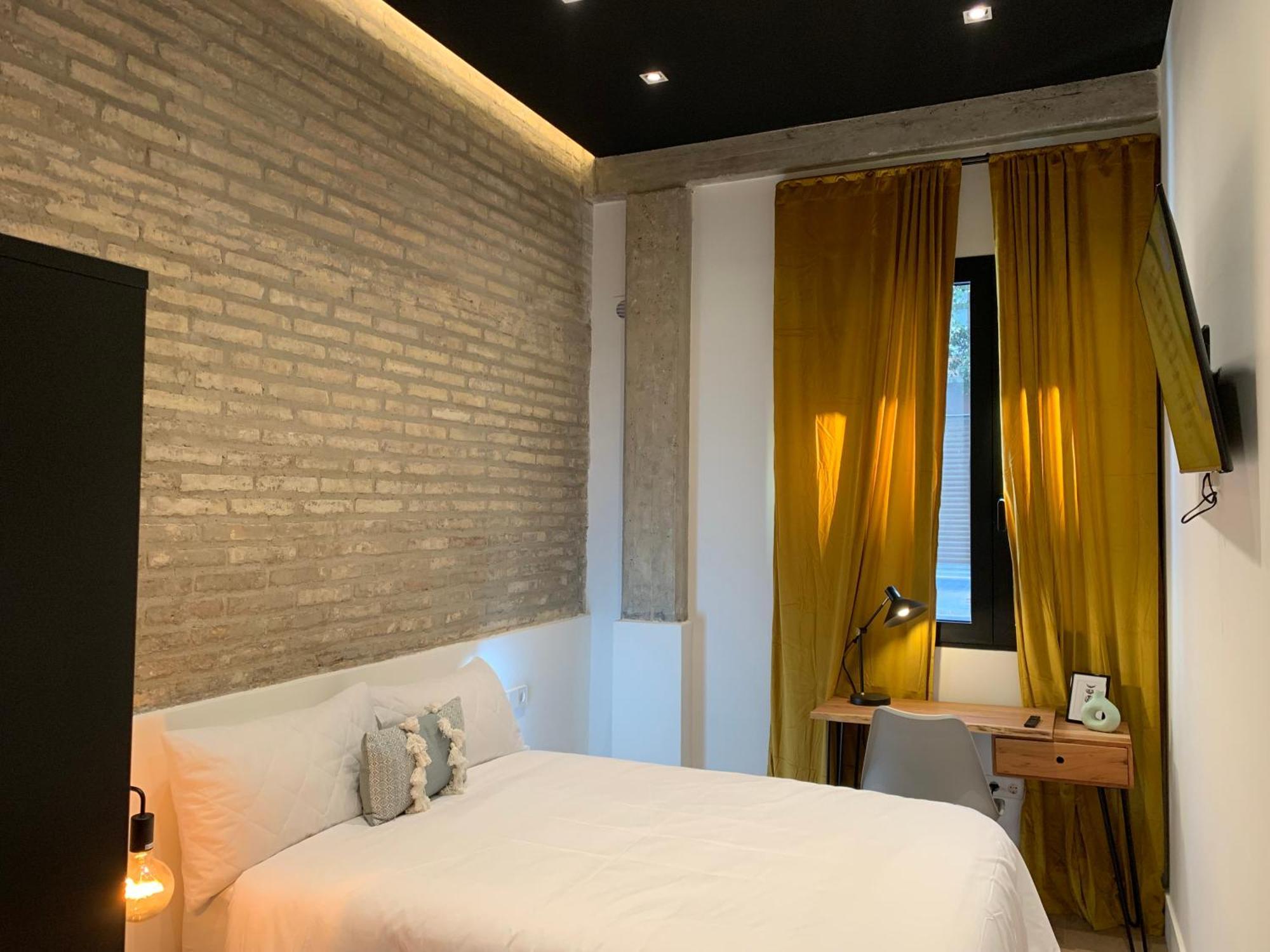 La Reina Beach Rooms Valencia Exterior foto